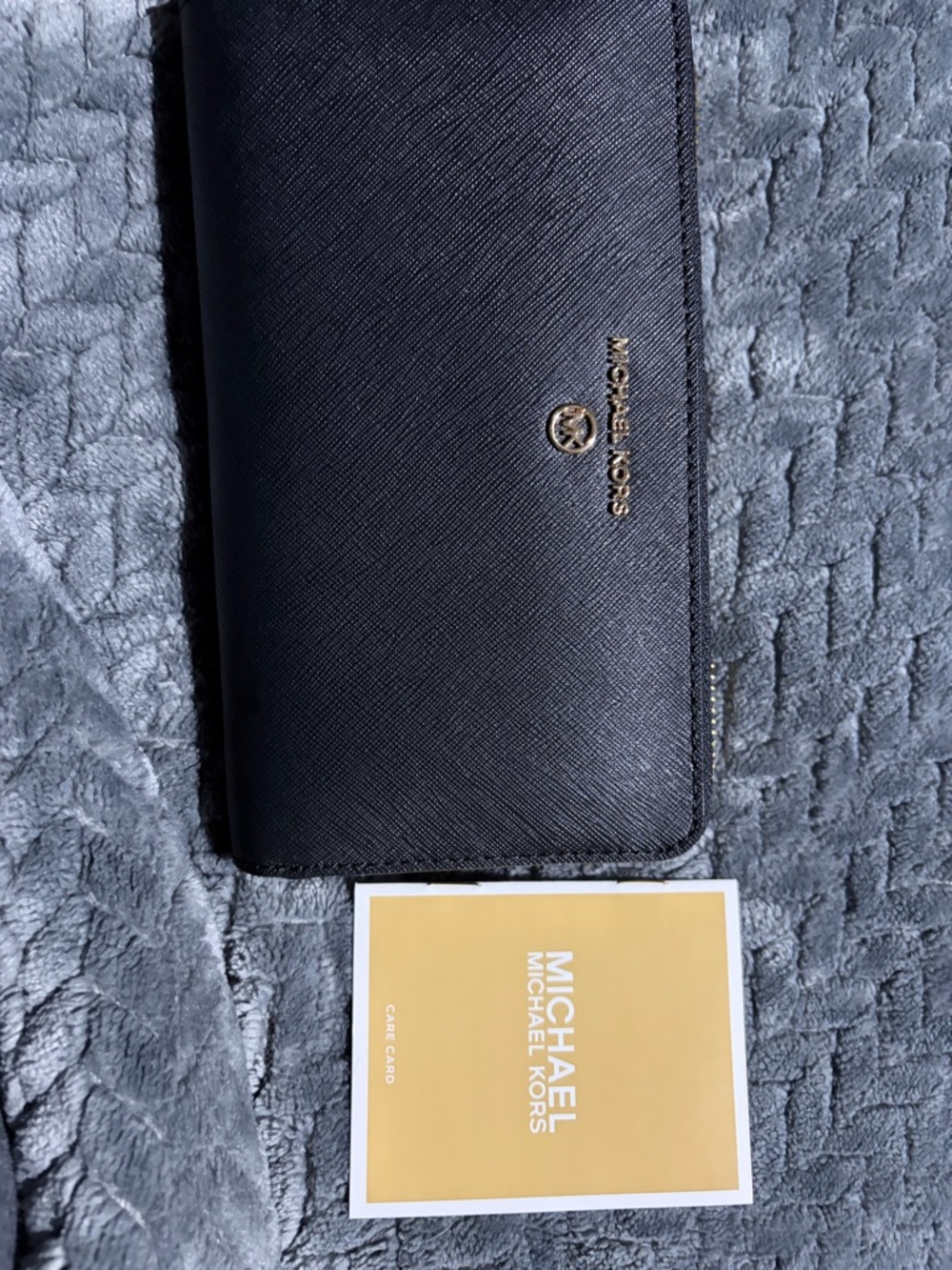 Michael Kors Black Zip-Around Saffiano Wallet with Gold Logo - Picture 9 of 9